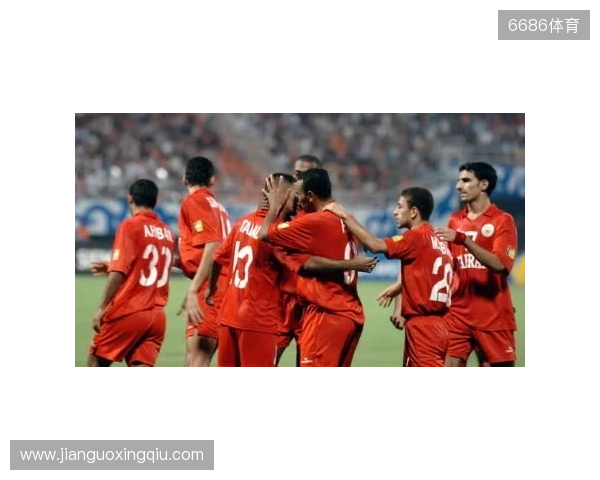 亚预赛出线关键战！中国香港vs新加坡首发：安永佳、陈晋一领衔